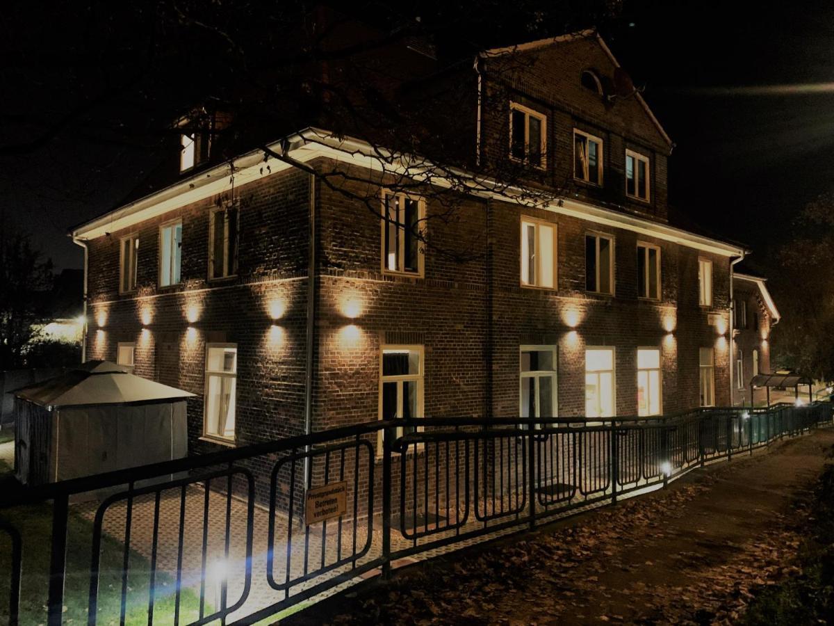 Ahoi Hostel Hamburg Bagian luar foto