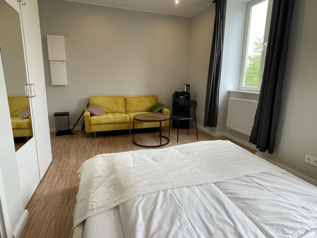 Ahoi Hostel Hamburg Bagian luar foto